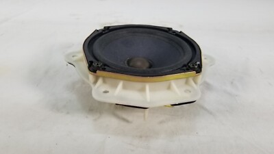 まる Bose 1997-2003 Infiniti QX4 Front or Rear Door Speaker 28156-1W300