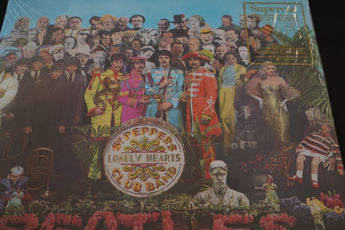 beatles sgt. pepper's.. (RARE SET!!送料込み） beatles sgt. pepper's. (RARE SET!!送料込み）