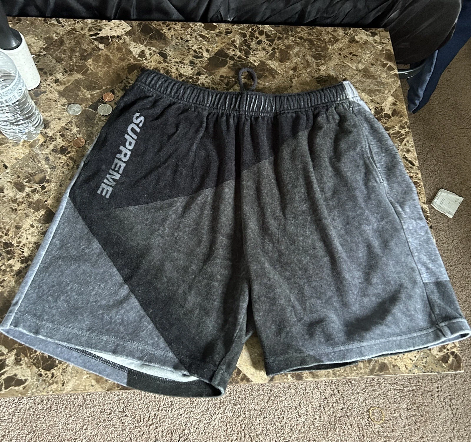 Short velours Supreme (gris/noir) moyen