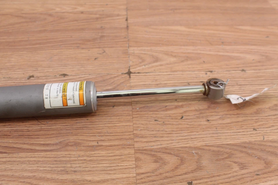 Amortiguador trasero Ski-Doo Summit 800 X 2005 suspensión trasera/patín 17,25 pulgadas reconstruible Foto 4 de 4