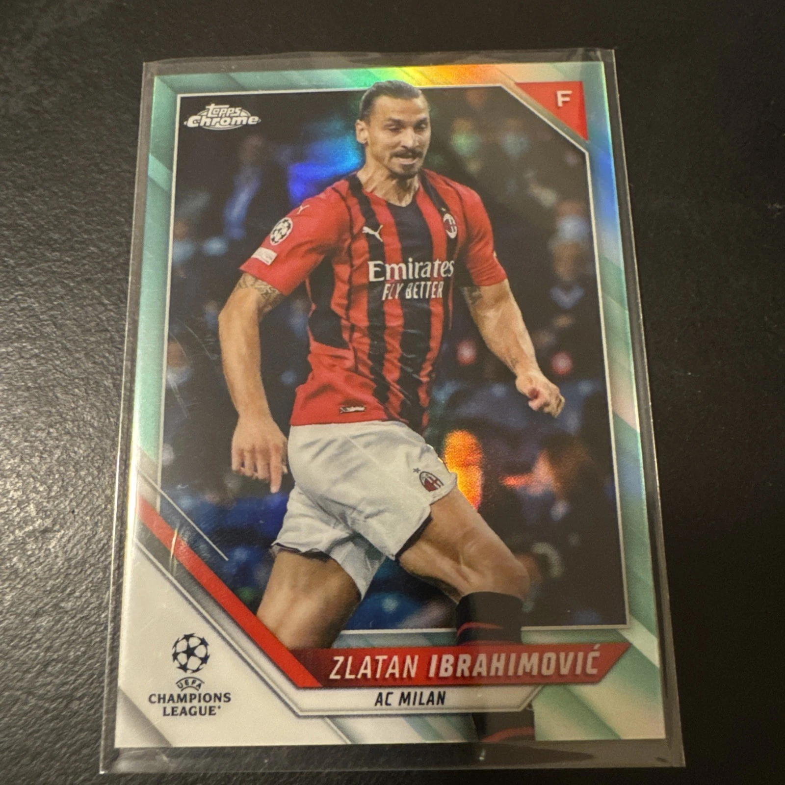 2021-22 Topps Chrome UCL - Zlatan Ibrahimovic #116 Aqua Wave Refractor #11/199