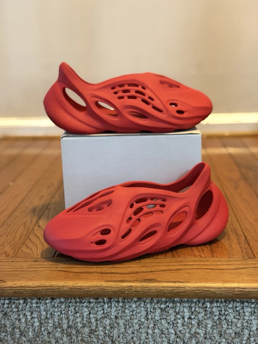 Las mejores ofertas en Yeezy Foam Runner Vermillion | eBay