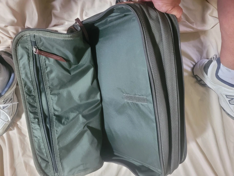 Filson Passage Alforja Maletín Mensajero Grande Ripstop Laptop Cuero Verde Foto 4 de 4