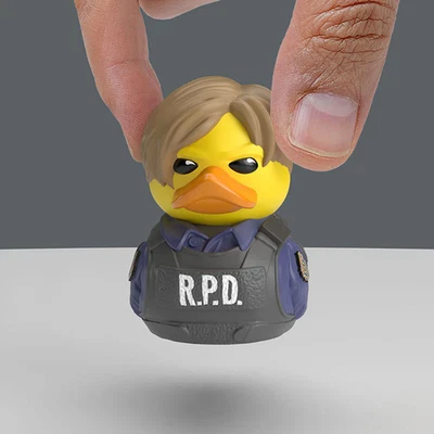 TUBBZ BATHTUB 1ST Edition MINI Resident Evil: Leon Kennedy DUCK FIGURE jeep