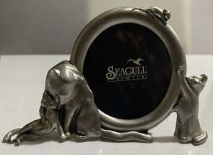 Vintage Seagull Pewter Small Cat Kitten Mouse Standing Oval Picture Frame