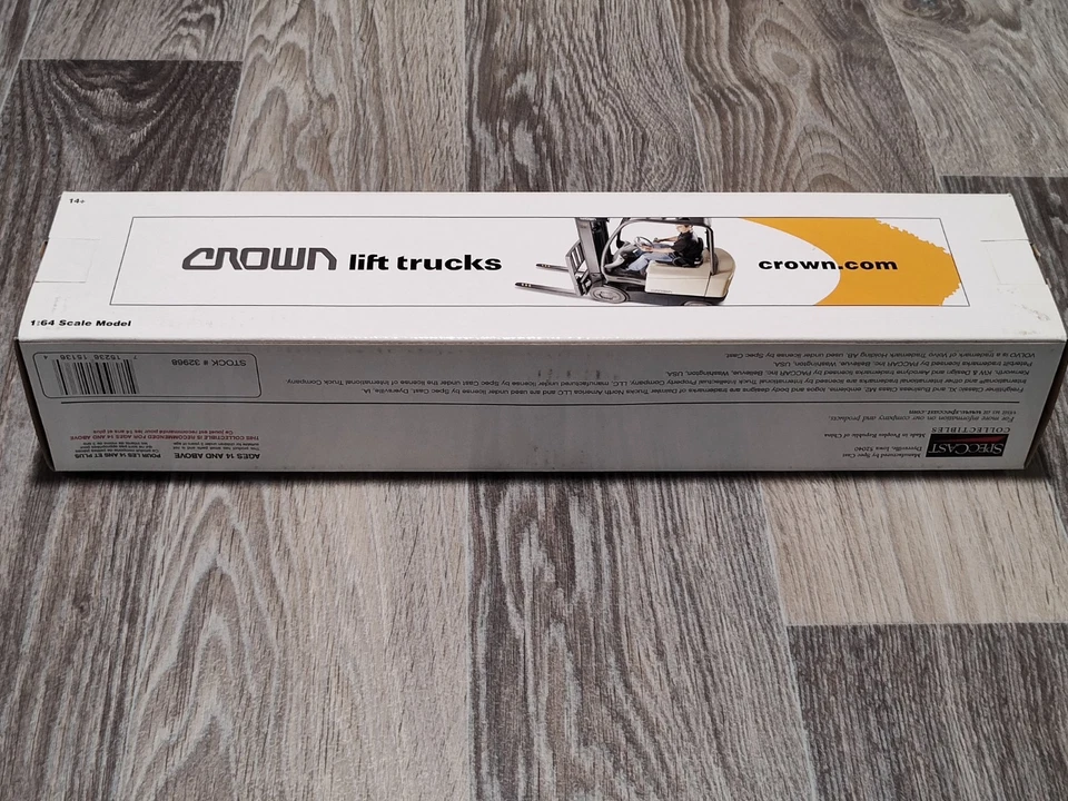 RARE SpecCast Collectibles 1:64 Scale Crown Lift Trucks Semi-Trailer WOW - Image 2 of 4