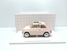 Fiat 500 L Rosa del 1968 - 1/18 Norev