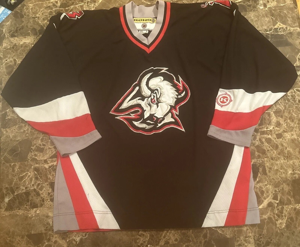 Vintage Buffalo Sabres NHL Hockey Jersey men's L KOHO Goathead 90s