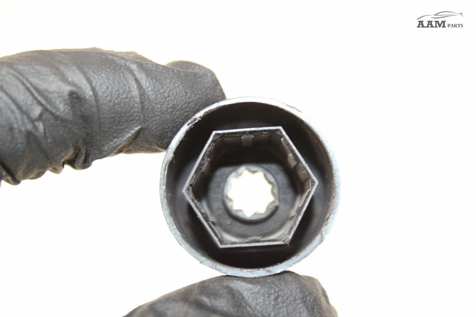 2009-2024 VOLKSWAGEN TIGUAN RODA ARO PORCA PARAFUSO TAMPA TAMPA 3C06011739B9 FABRICANTE DE EQUIPAMENTO ORIGINAL - Imagem 4 de 4