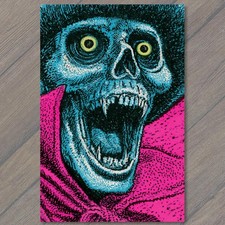 STICKER Screaming Skull Vampire Fangs Yellow Eyes Pink Cape Gothic Horror