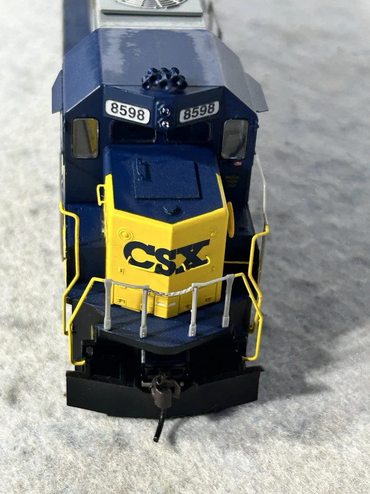 Beautiful Athearn RTR  SD-50 CSX Railroad HO DCC Ready Loco - Image 3 of 4