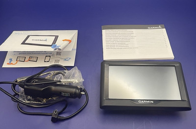 Garmin 145-01615-11 GPS Navigation System w/Cord - 4 1/2'' Screen (Tested Works)