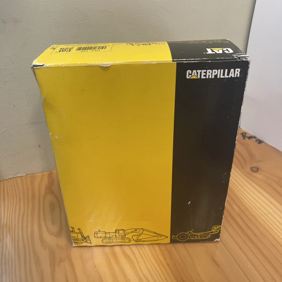 Caterpillar Cat 225 Digging Crane - Joal 1:50 Scale Diecast Model #225 New - Image 3 of 4