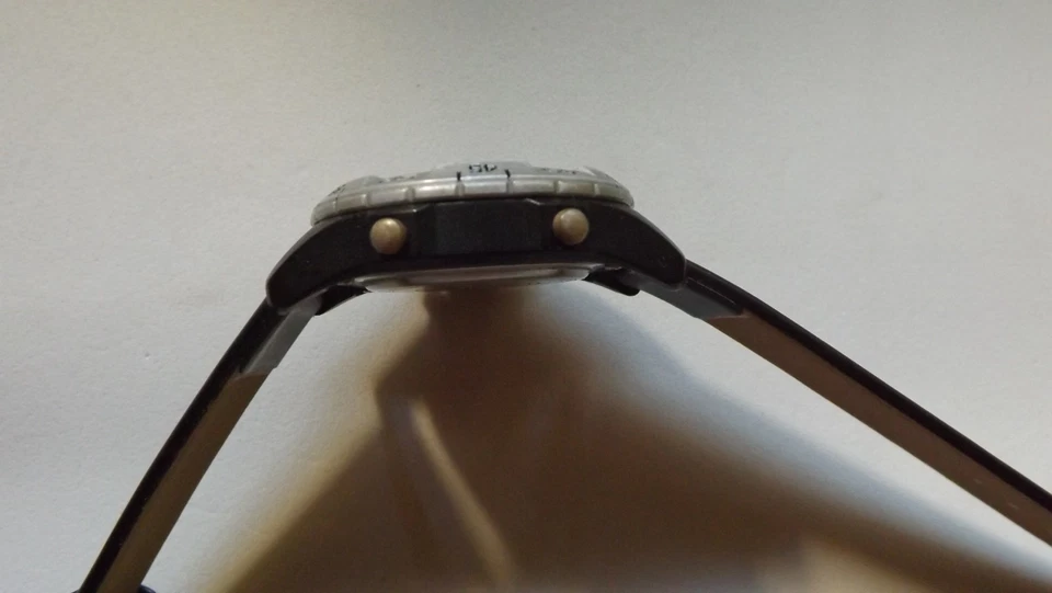 Timex Expedition Analogico y digital multifuncion - Imagen 3 de 4