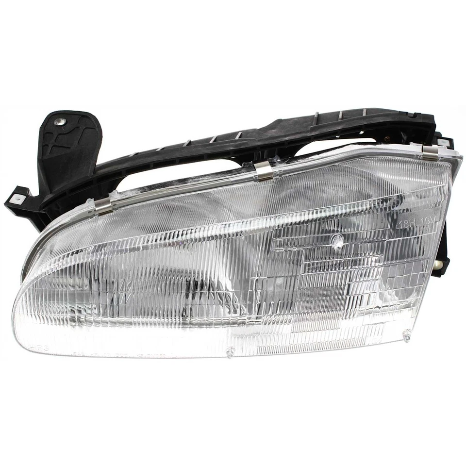 Left and Right Headlights For Geo Prizm 1993-1997 Halogen with Bulb(s) Base LSi - Image 3 of 4