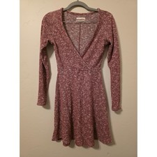 🧵🍷 Urban Outfitters Ribbed Knit Wrap Dress – XS/TP