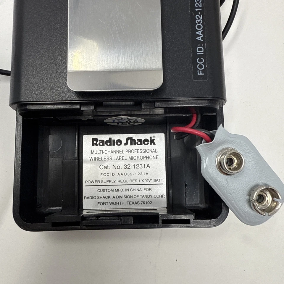 RadioShack 32-1231A Wireless Lapel Microphone System 170MHz 8 Channel Parts Only - Image 4 of 4