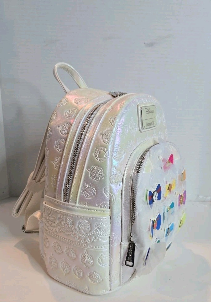 Loungefly Disney Princess ! Mini Backpack NWT - Hard Tag POP! Loungefly Disney Princesses Mini Backpack | Hot Topic main image 3