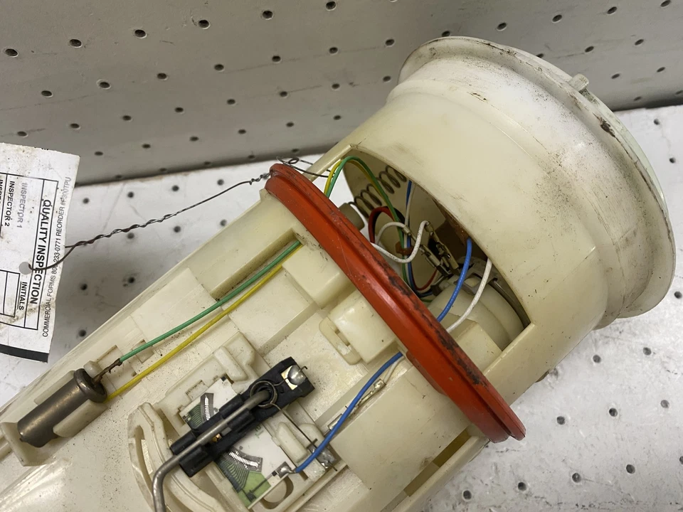 Conjunto de bomba de combustível Chevrolet Aveo 2004-2005 fabricante de equipamento original - Imagem 4 de 4