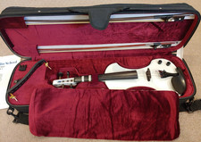 Fender FV-1 Electric Violin (White) - w/ Bow,...