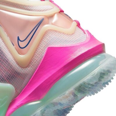 Nike LeBron XIX 19 Valentines Day Love Letter DH8459-900  display picture 1