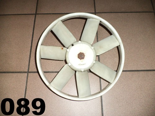 VW Golf III / gebr. Kühlerlüfter Lüftermotor 3A0959455J 0130107280 Bosch #089