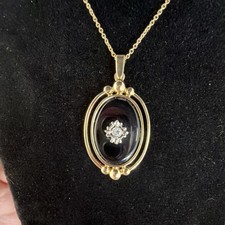 VTG Avon Art Deco Onyx Reversible Gold Tone Necklace