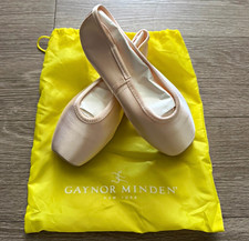 Gaynor Minden Classic Fit Women  s Pink Satin Pointe Shoes CL-7W4XDH