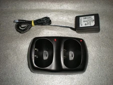 Genuine Motorola CH610D 2-Way Radio Walkie Talkie Charger Dock Cradle W/ Adapter