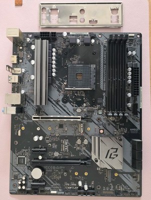 ASRock B550 Phantom Gaming 4 Mainboard, AMD AM4 Sockel, Motherboard