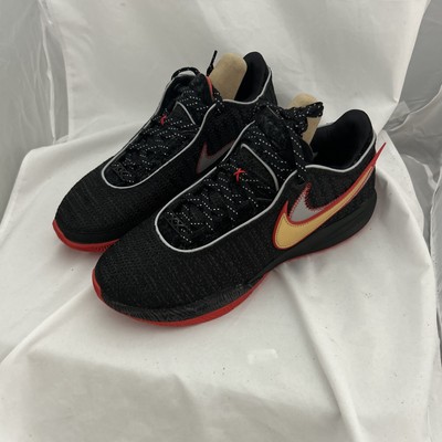 DS Nike Lebron XX Trinity sz11 Black/Gold time machine lakers DJ5423 001
