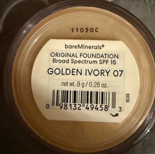 Bundle bareMinerals ORIGINAL Loose Powder Foundat SPF 15 0.28 oz Golden Ivory 07 - Picture 2 of 4