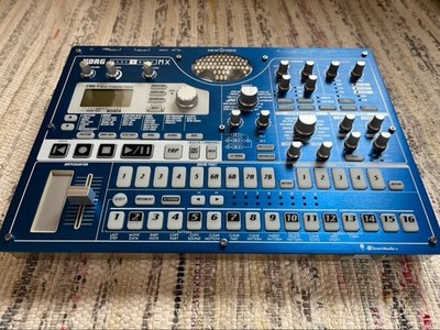 KORG Electribe MX EMX-1SD Synthesizer Sequencer Drum Machine Dance Music Used