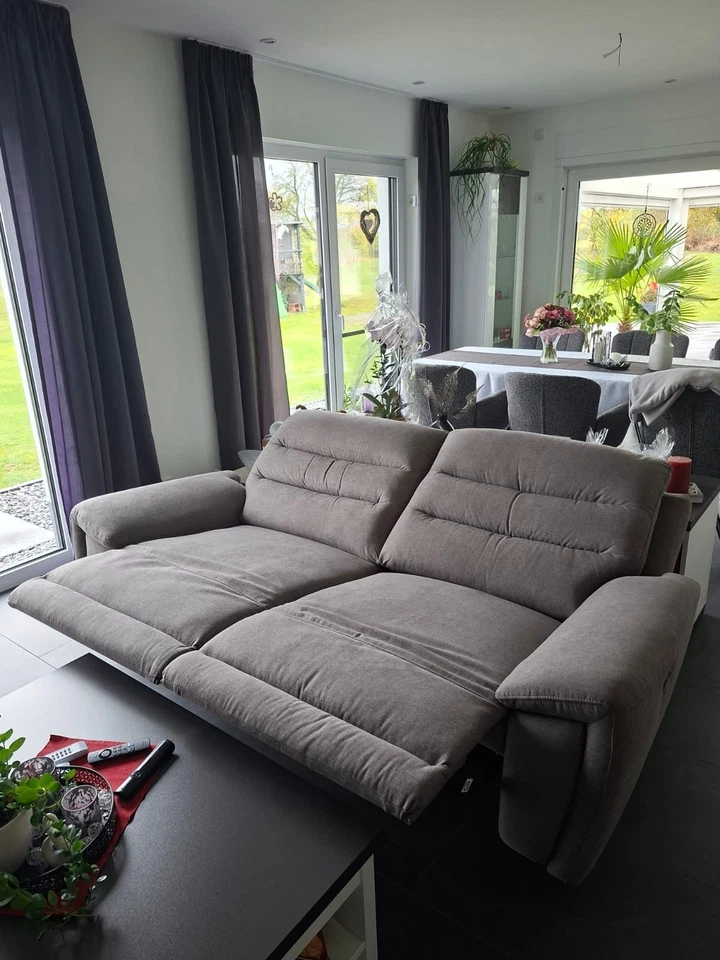 3 Sitzer Sofa Couch neuwertig mit Relaxfunktion - Bild 2 von 4