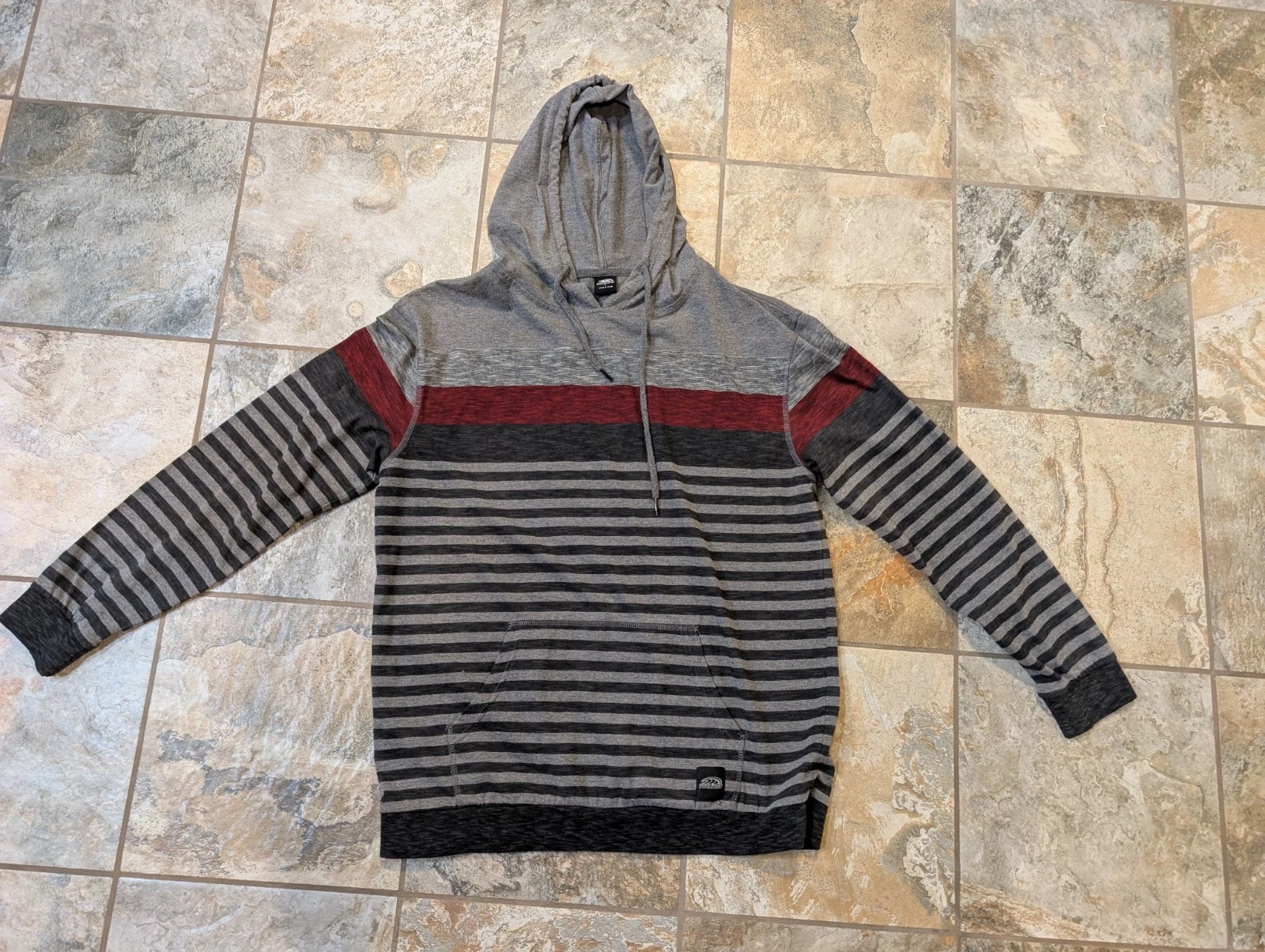 Pipeline Mens Long Sleeve Lightweight Pullover Hoodie / Sweater Tee Size Large
Opens in a new window