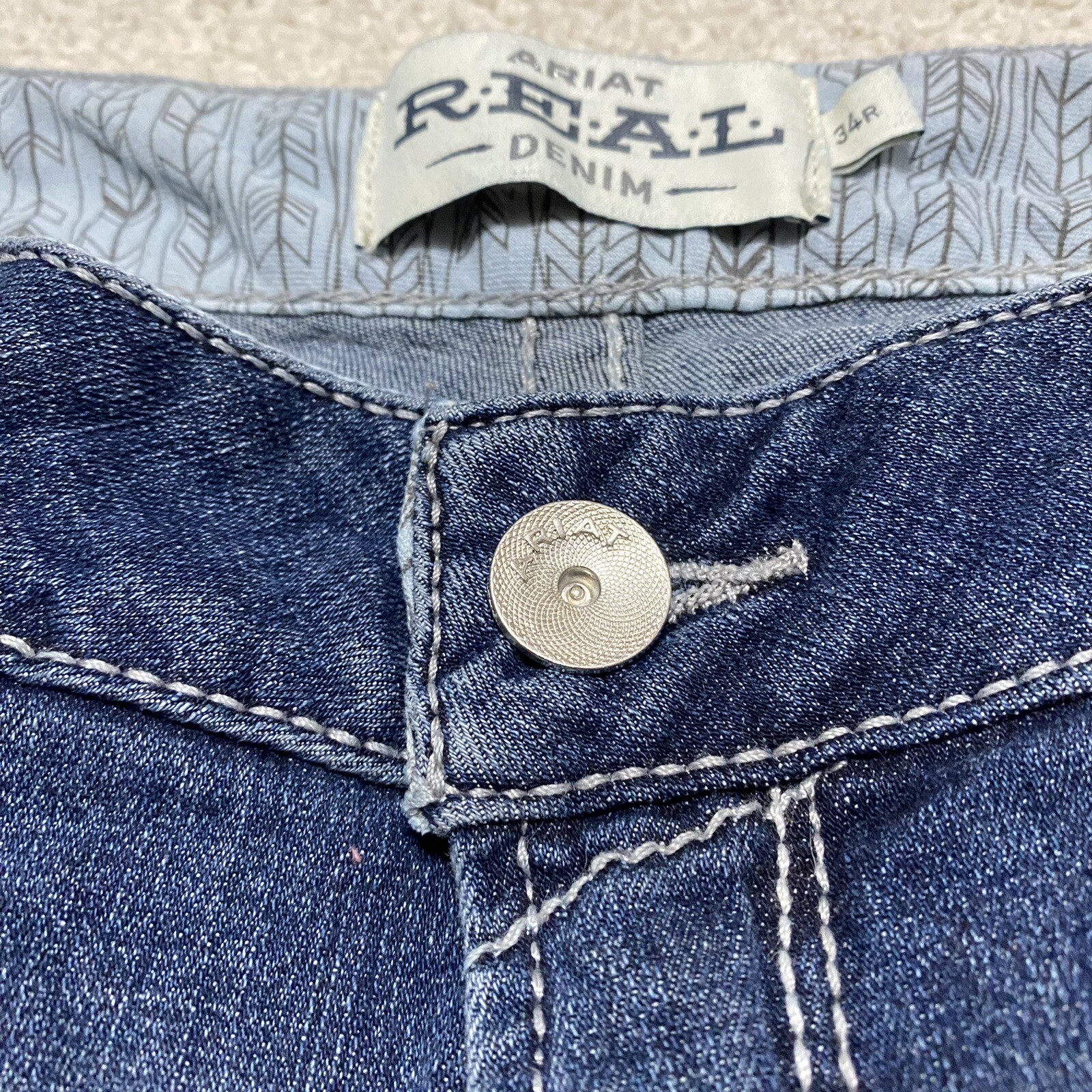 Ariat Gianna Arrow Fit Stackable Straight Leg Jea… - image 3