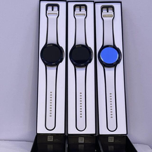 Samsung Watch 5 Pro - 45mm - R920N - WIFI - Golf Edition Black - Open Box YV9629