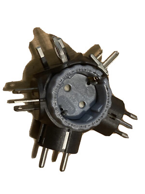 Reise- Adapter