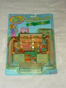polly pocket art studio