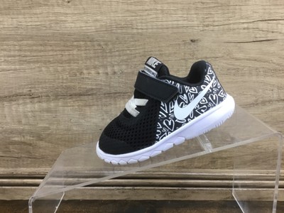 nike infant walking shoes