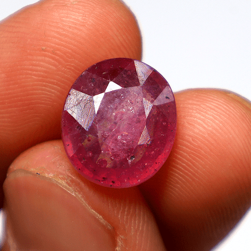 9.83 Cts Mozambique Natural Ruby High Grade 14mmx12mm Oval Faceted Cut Gemstone - Picture 2 of 14