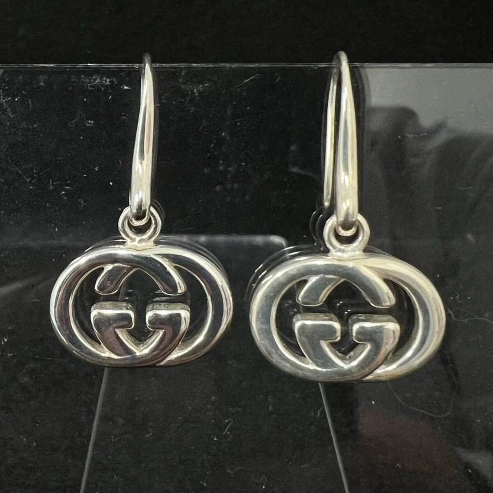 Pendientes colgantes de gancho entrelazados Gucci GG de plata de ley 925 Japón con caja casi nuevos Foto 2 de 4