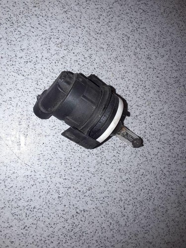 BMW 3 Touring E46 Scheinwerferabdeckung 63128380207 3.00 Diesel 2000 33746309