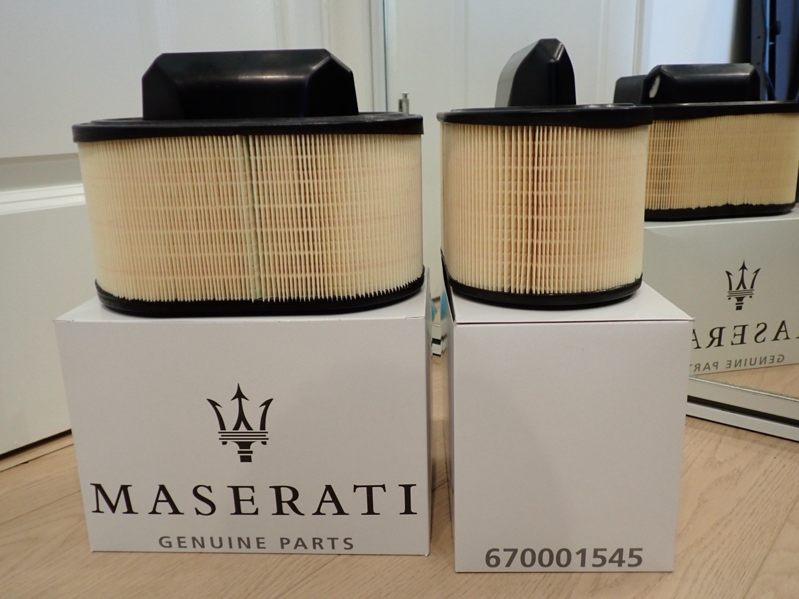 Maserati air filter Geniune part 670001545 M156 Quattroporte