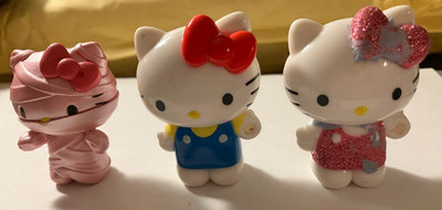 Lot of 3 SANRIO HELLO KITTY MINI FIGURES BLIND SERIES 1 Mummy & 2024 Jazwares
