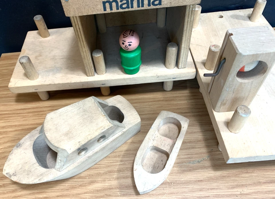 Raro 1969 Creative Playthings Playtown Marina, juego de madera vintage - parcial Foto 2 de 4