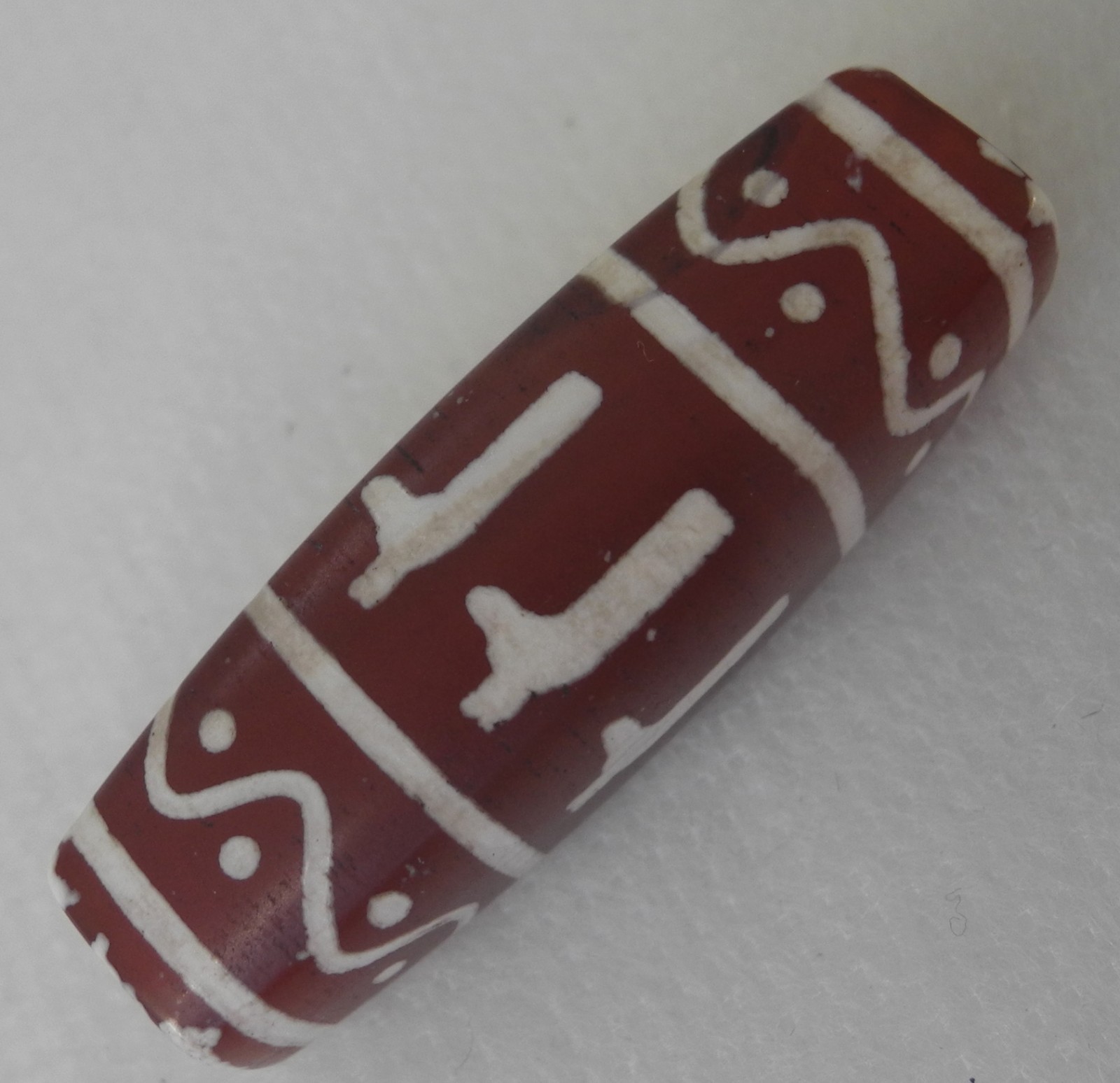 Tibetan Antique Natural Agate Cylinder 12g Giraffe Netsuke Tibet Thokcha Amulet