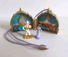 Disney Aladdin Once Upon A Time Locket Necklace - Polly Pocket Style Toy