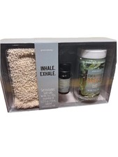 Groovi Beauty Eucalyptus Or Peony Bath Salts Essential Oil Exfoliating Mitt Set