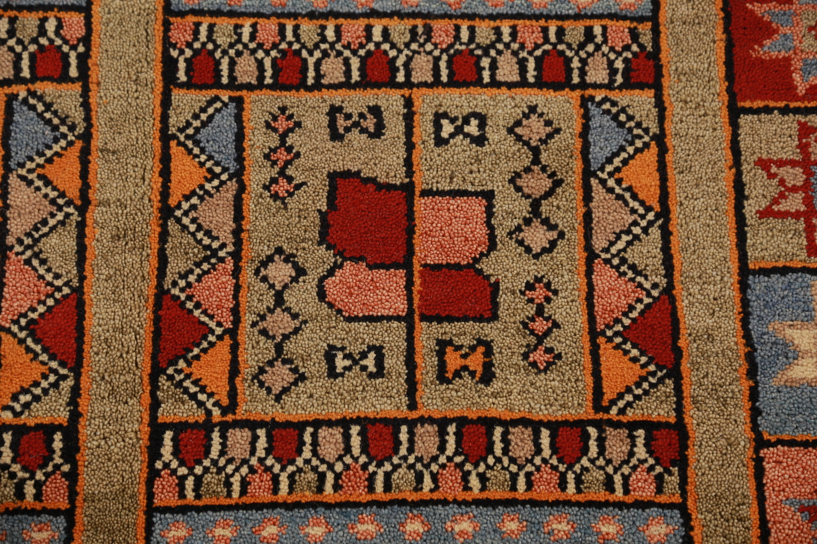 Picture 10 of 19